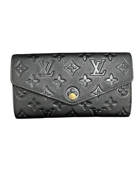 ルイヴィトン　ポルトフォイユサラ　M82257