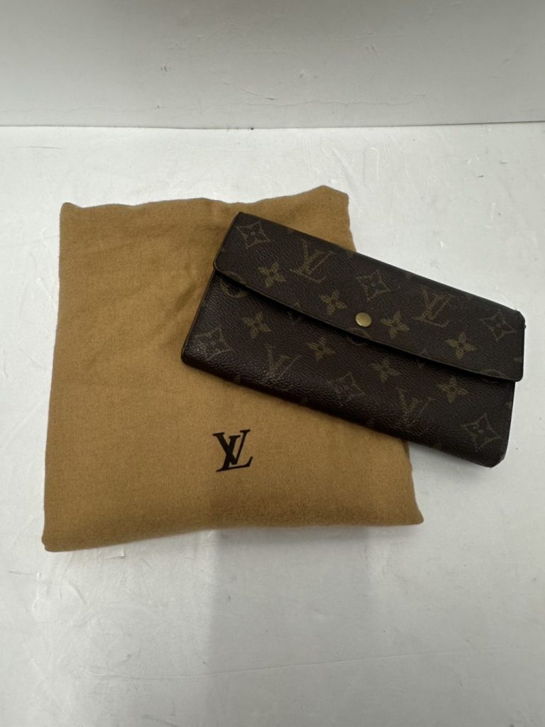 ルイ・ヴィトン モノグラム ポルトフォイユ・サラ