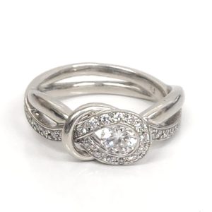 プラチナ ダイヤモンド リング Pt900 メレダイヤ 指輪 ジュエリー 査定無料 高価買取｜前橋市大渡町