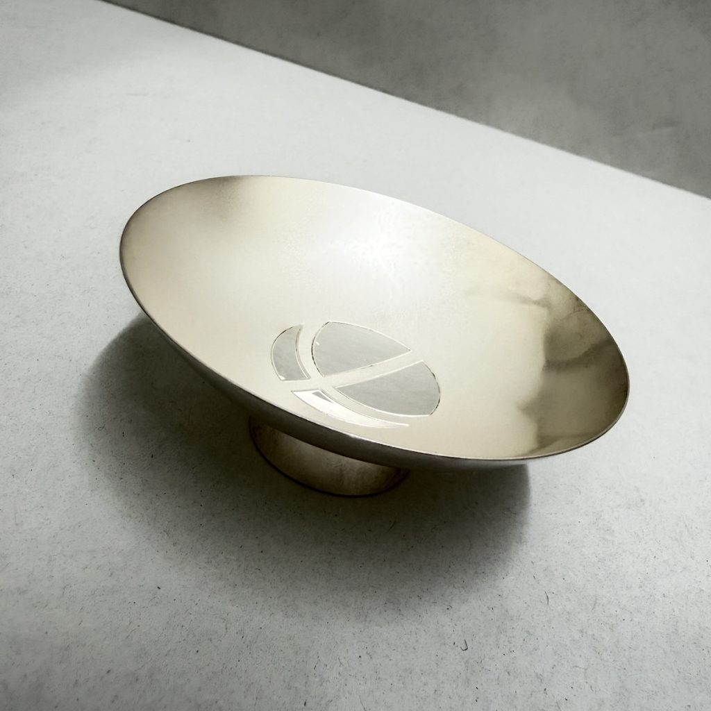 純銀 / 銀杯 / Sv / シルバー / 記念品