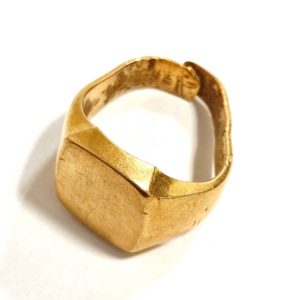 K18 18金 750 印台リング 指輪 アクセサリー