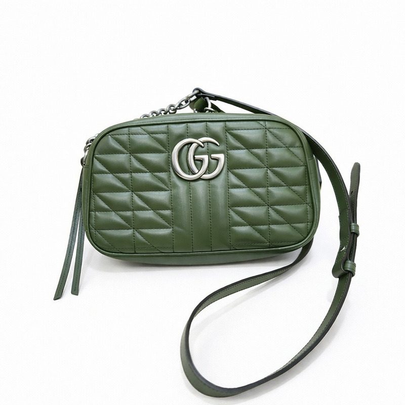 GUCCI GGマーモント キルティング ショルダーバッグ ブラック グッチ 