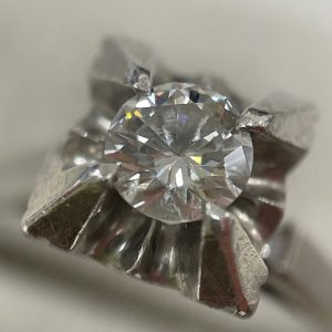 出張買取で金プラチナ買取強化中！| pt900プラチナダイヤリングの買取 | 我孫子市高野山