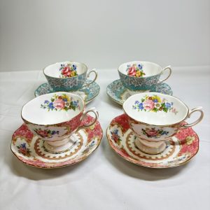 ロイヤルアルバート ティーカップ＆ソーサー