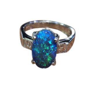 【Pt900 ブラックオパール3.41ct メレダイヤ0.37ct リング】の買取実績