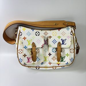 ルイヴィトン ロッジ