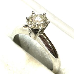 Pt900 ダイヤモンド付きリング