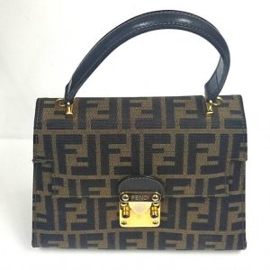 フェンディ（FENDI）のズッカ柄2wayバッグ| 日高市北平沢