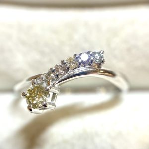 Pt900　ダイヤモンドリング