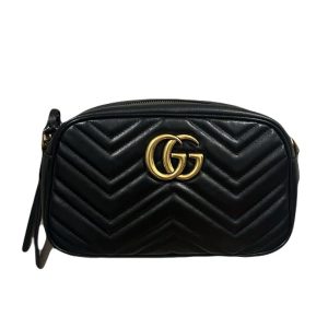 GUCCI（グッチ）GGマーモント キルティング スモール ショルダーバッグ