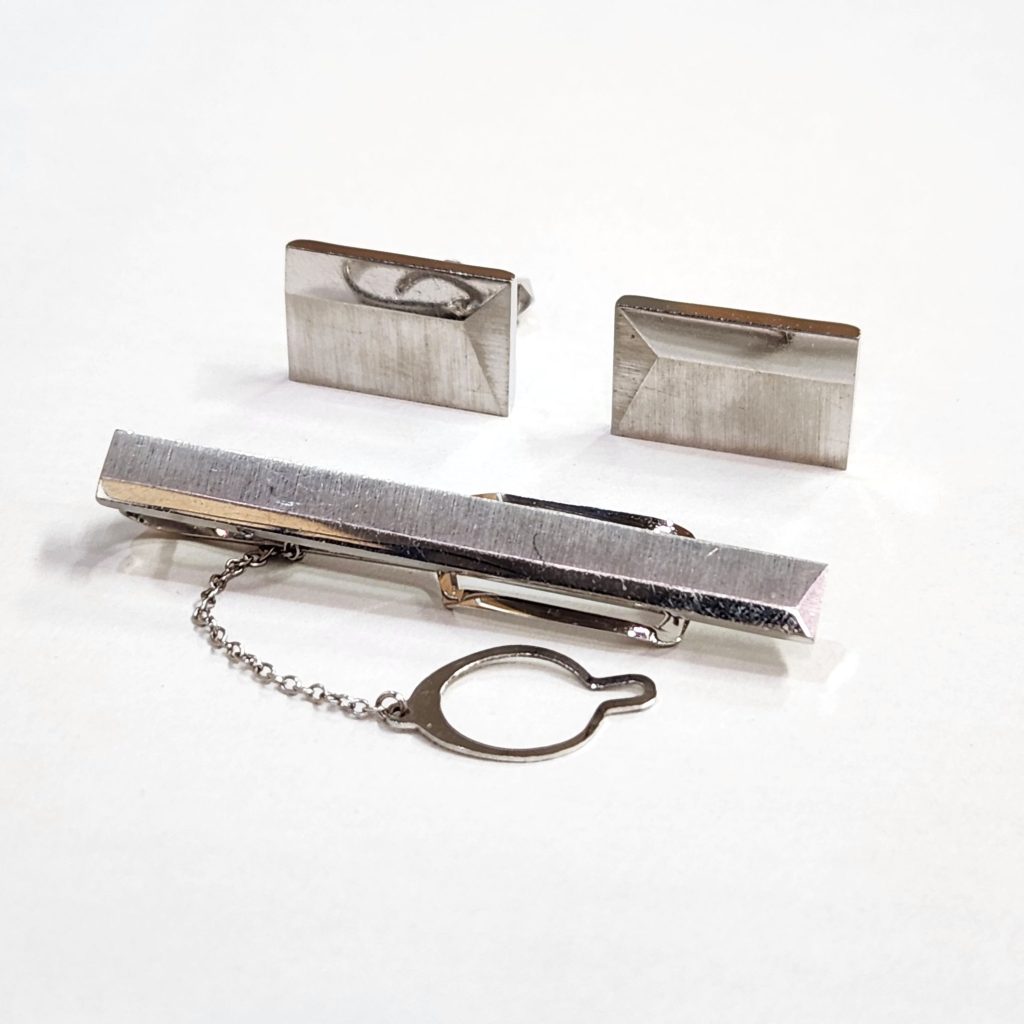 14金 ホワイトゴールド (K14WG) ネクタイピン カフスボタン セット ゴールド 高価買取 | 根室市西浜町