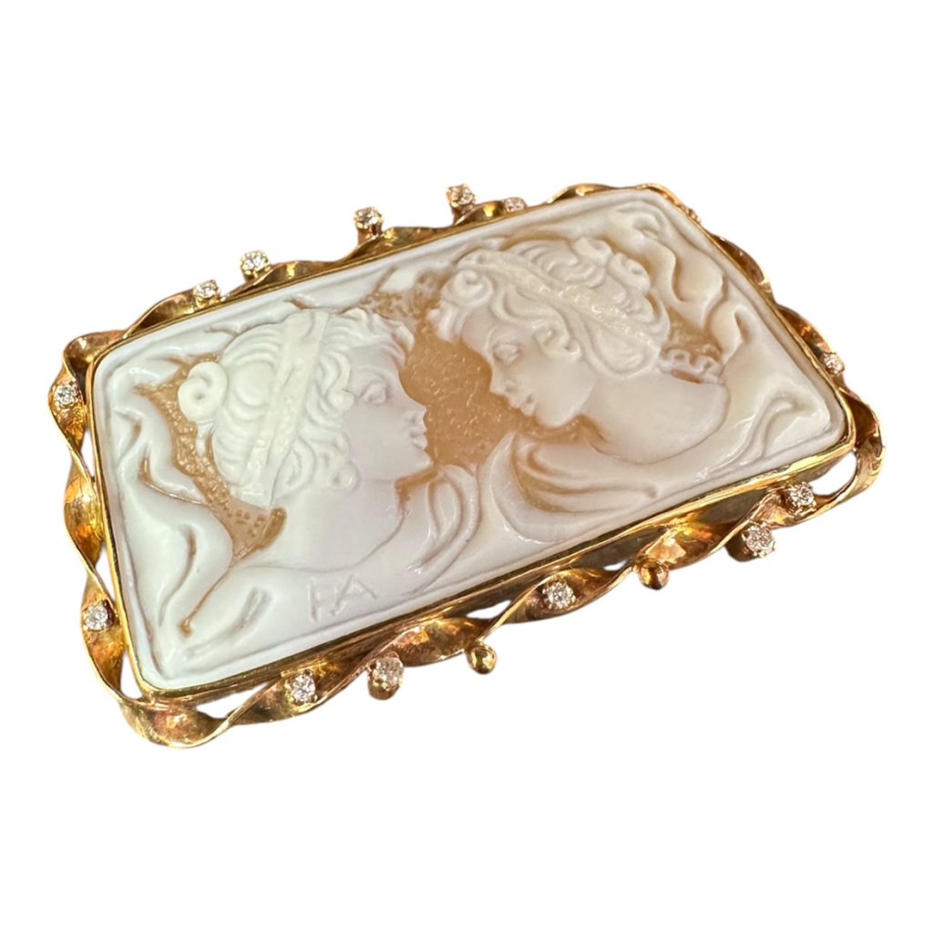 K18（18金）カメオ付きブローチ