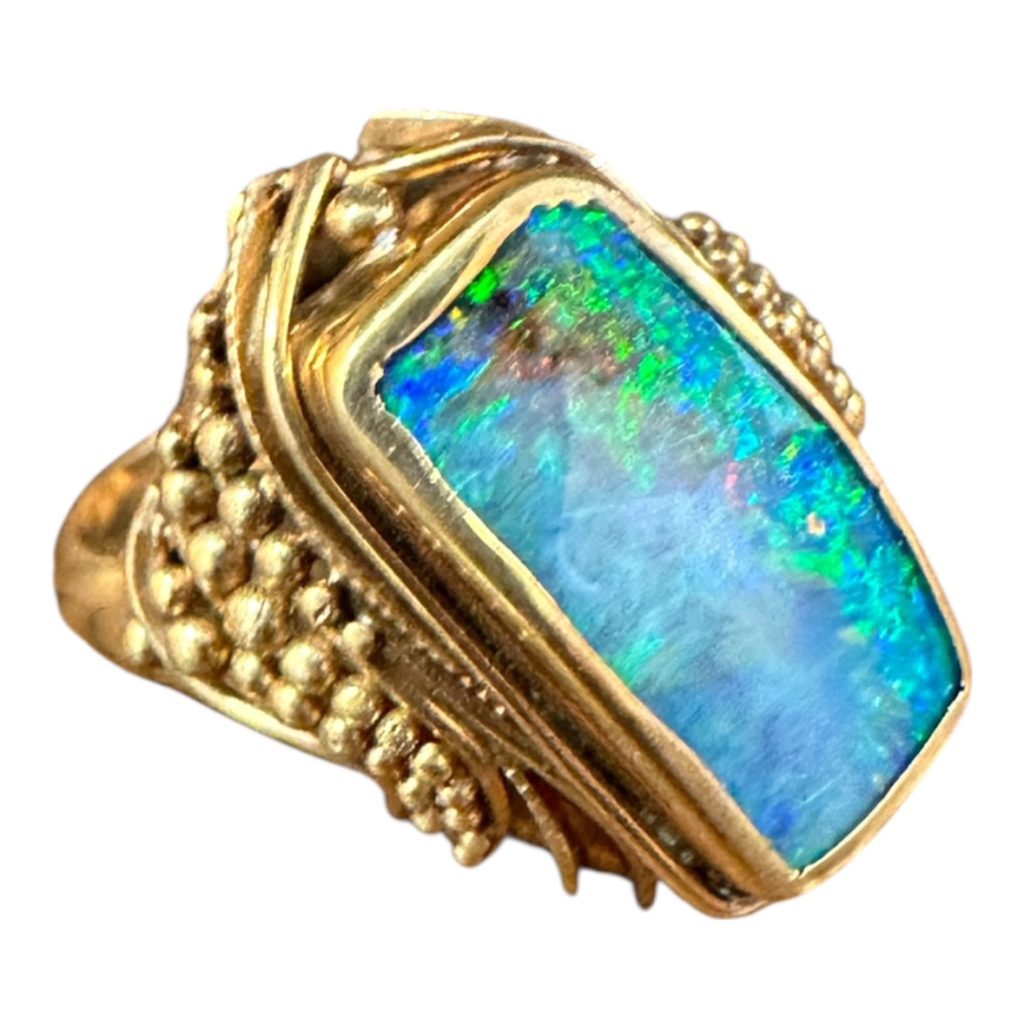 K18（18金）ブラックオパール付きリング