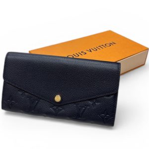 Louis Vuitton ルイヴィトン ポルトフォイユサラ マリーヌルージュ