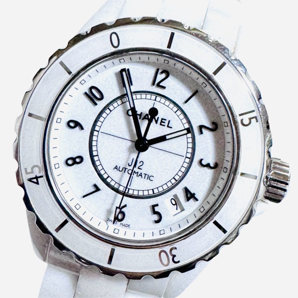 シャネル（CHANEL）J12 ホワイトセラミック
