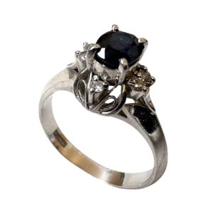 【Pt900 (プラチナ)】サファイア リング