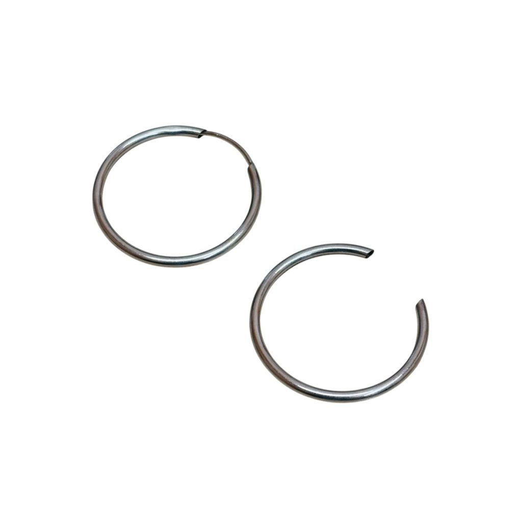 K14WG　14金　ピアス