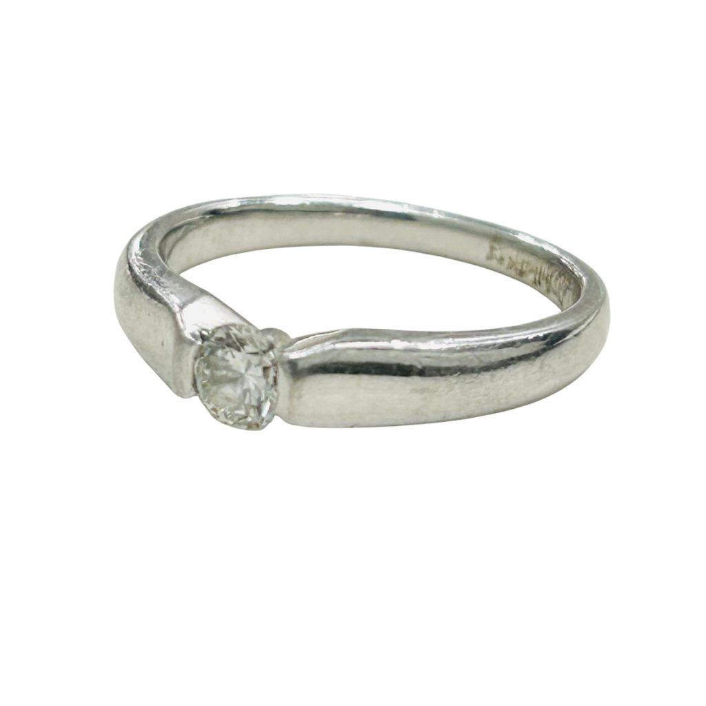 Pt900 ダイヤモンド0.19ct付きリング
