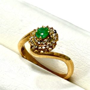 K18 18金 エメラルド メレダイヤ リング 指輪