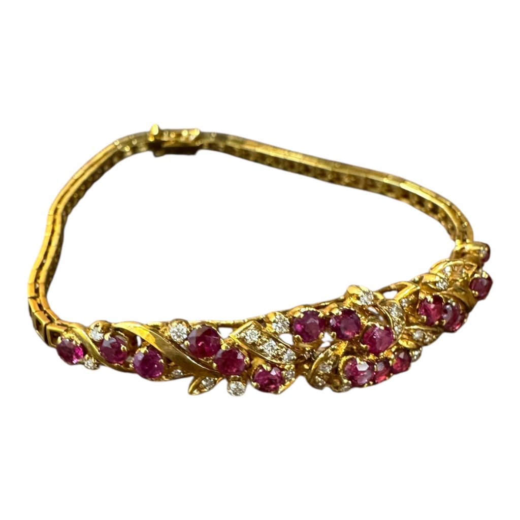 K18（18金）ルビー メレダイヤモンド付きブレスレット