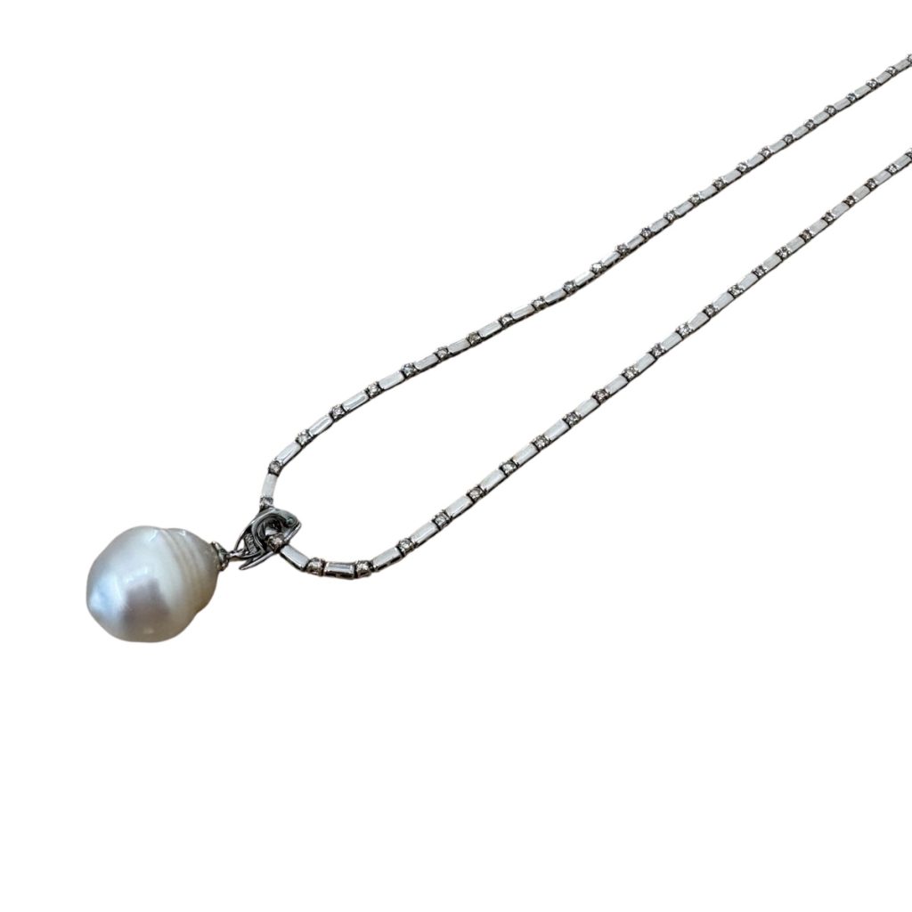 K18WG　パールネックレス