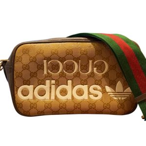 GUCCI × adidas GGキャンバス ショルダーバッグ