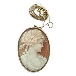 K18 18金　カメオ 付き　ネックレス