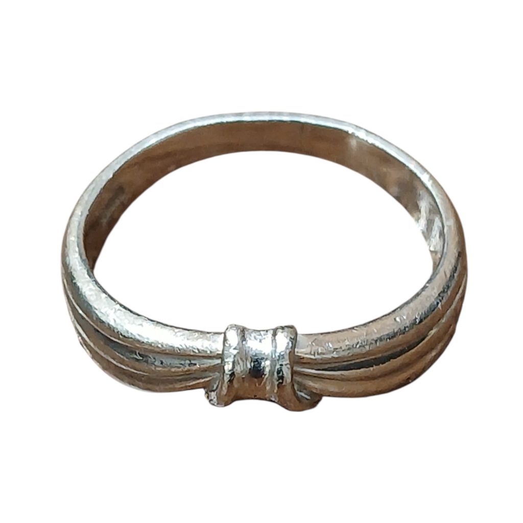 歪み・変形ありのPt900プラチナリング