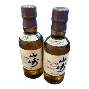 サントリー　山崎　シングルモルトウイスキー ノンヴィンテージ180ml