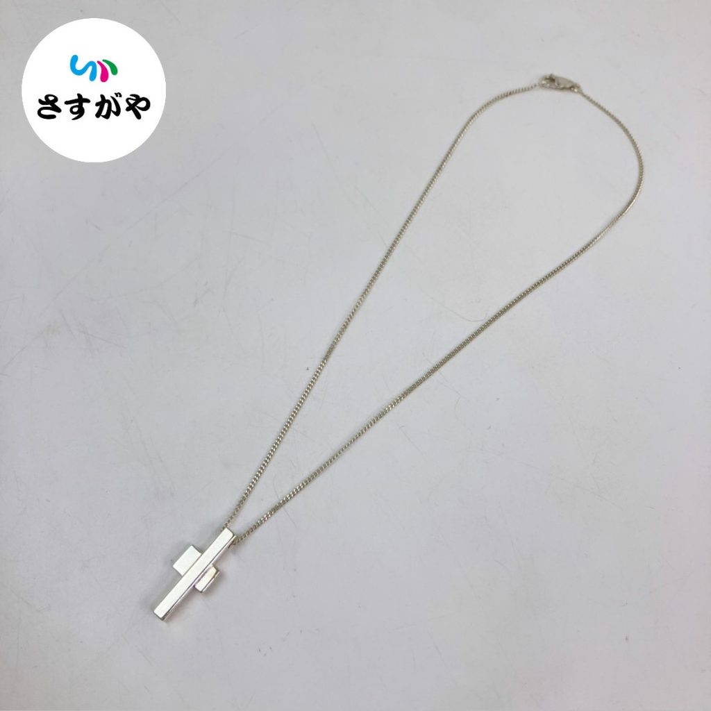グッチ クロスネックレス