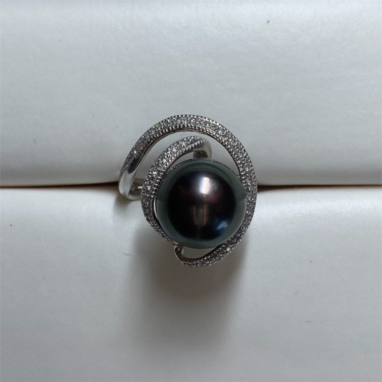Pt900 黒蝶パールリング 　プラチナ900　　　