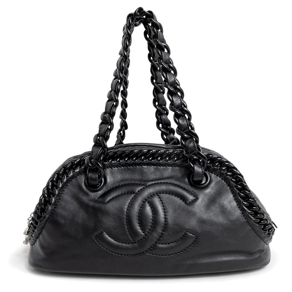 シャネル CHANEL ラグジュアリーライン プラスチックチェーン ショルダー トートバッグ カーフスキン レザー ブラック 黒 A37656