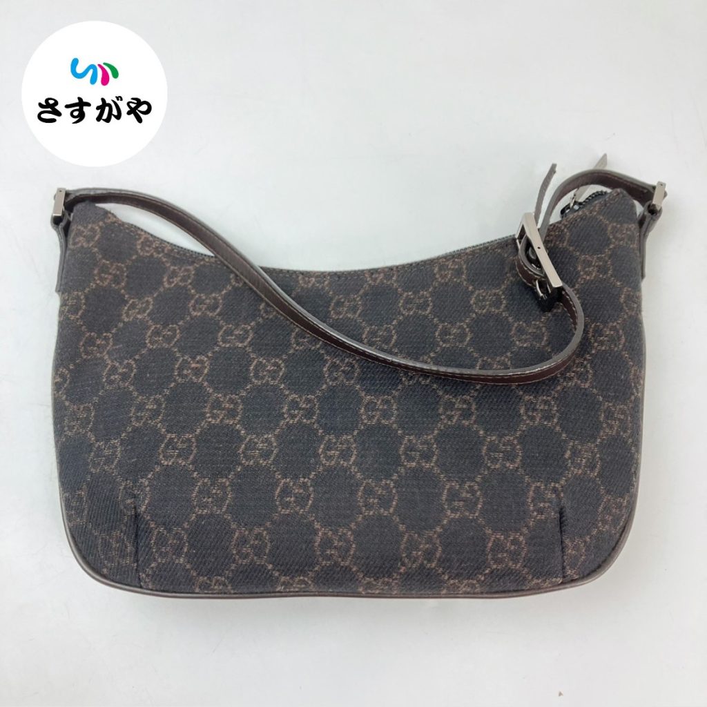 グッチ アクセサリーポーチ