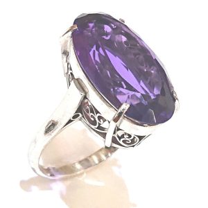 Pt900 アメジスト デザインリング