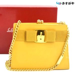 Salvatore Ferragamo フェラガモ ヴァラリボン ミニチェーンバッグ ブランド