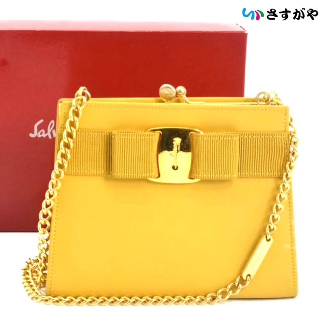 Salvatore Ferragamo フェラガモ ヴァラリボン ミニチェーンバッグ ブランド