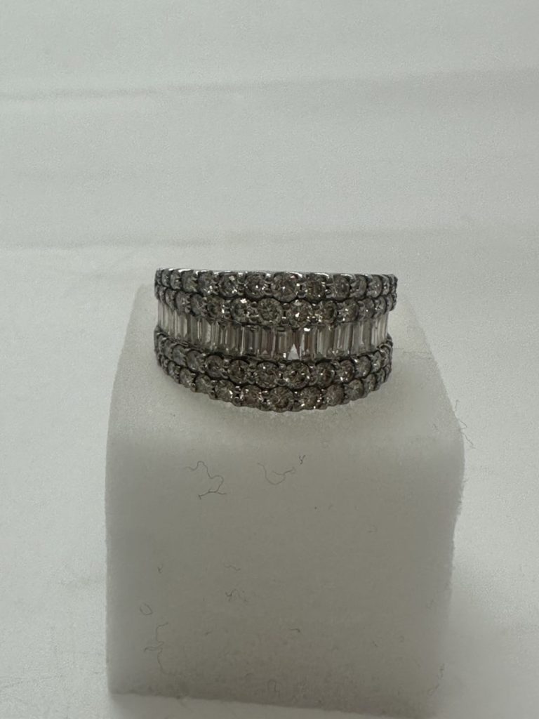 Pt900 ダイヤモンド リング