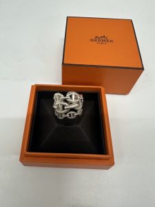 エルメス シェーヌ・ダンクル リング