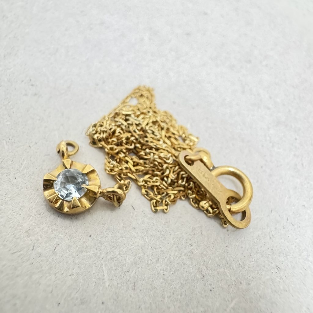 K18 / 18金 / ネックレス / アクセサリー / 貴金属 / 宝石