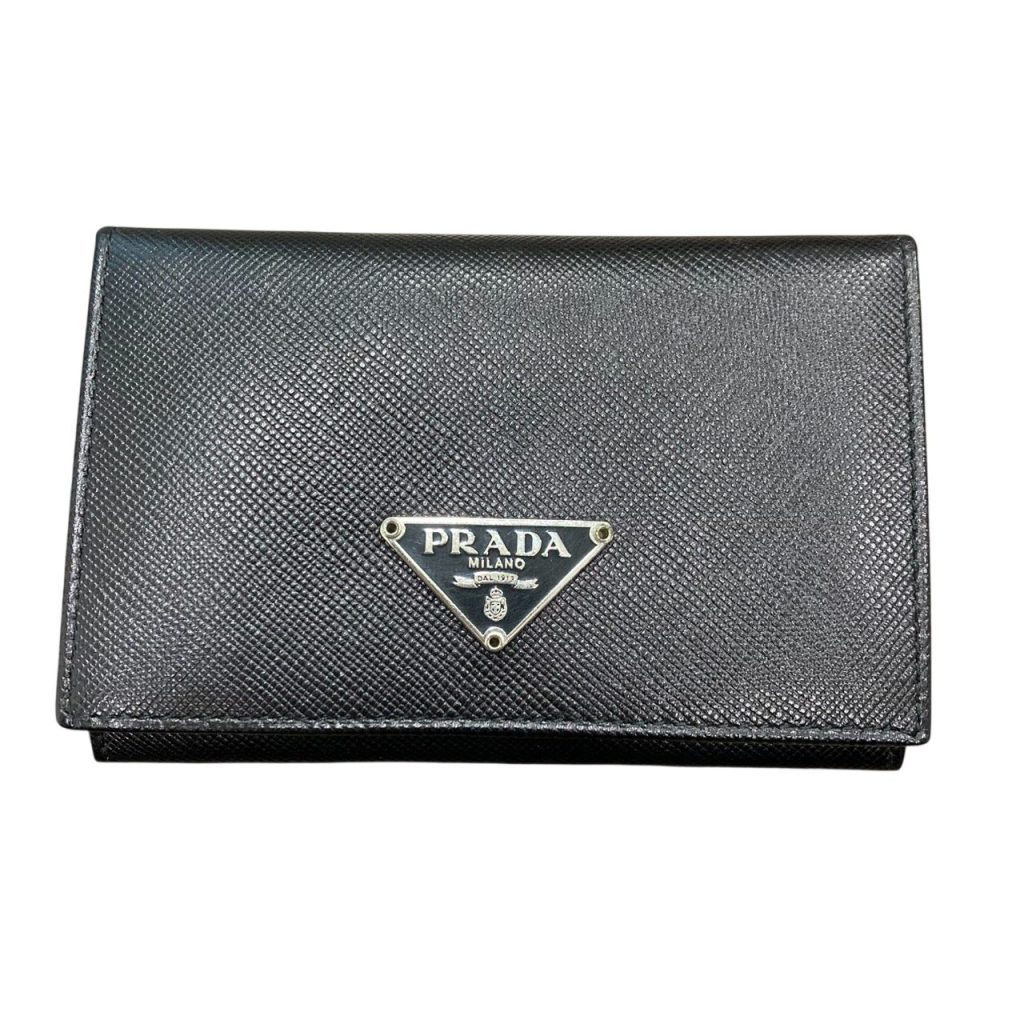 プラダ サフィアーノ 二つ折り財布