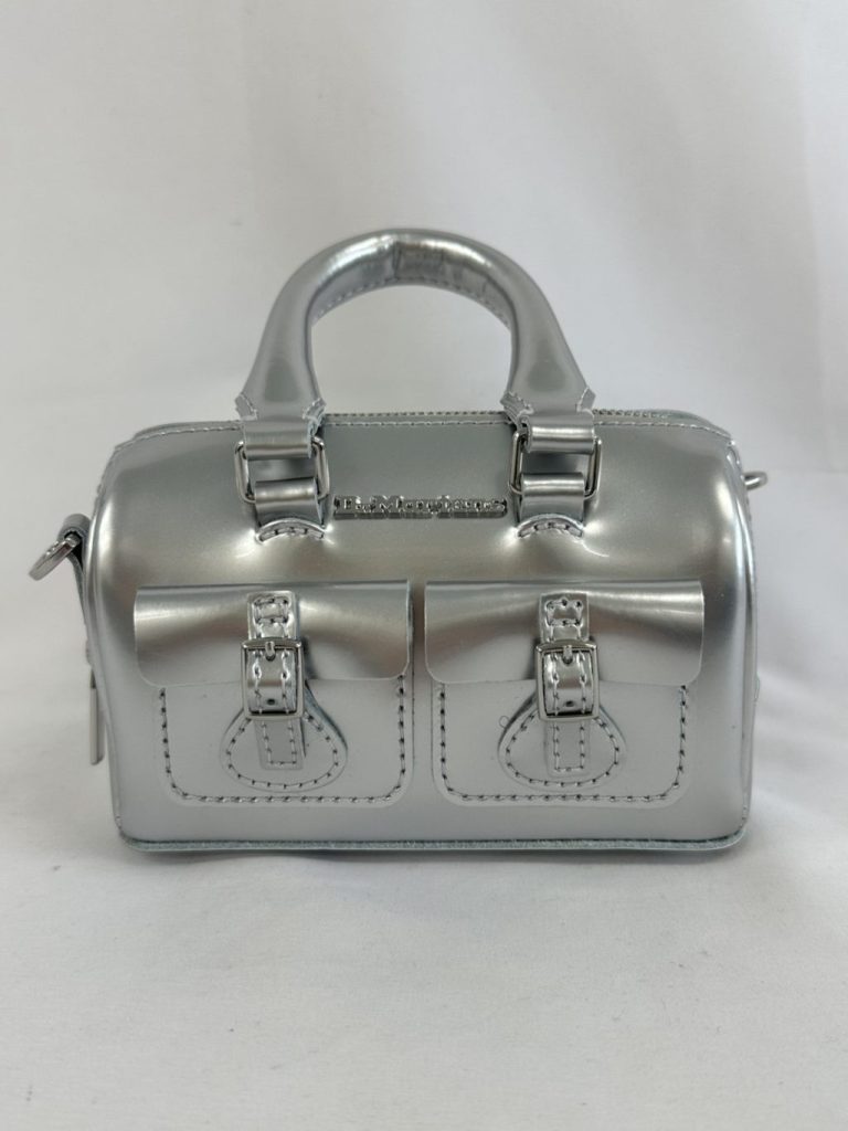 Dr. Martens シルバーミニボストンバッグ