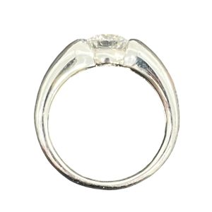 Pt900リング / ダイヤ