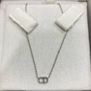 ディオール ネックレス