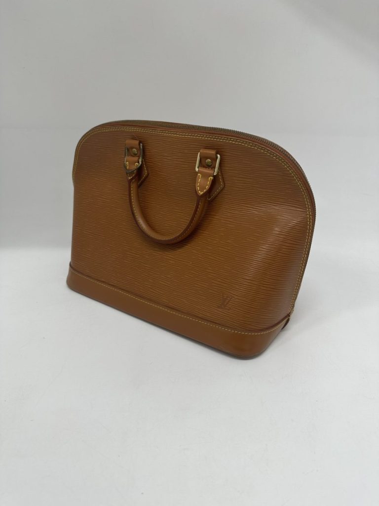 ルイ・ヴィトン エピ アルマ