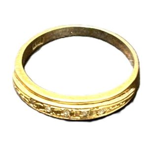 K18(18金)ダイヤモンドリング