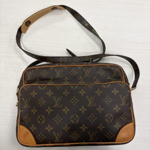 ルイヴィトン　ナイル　M45244