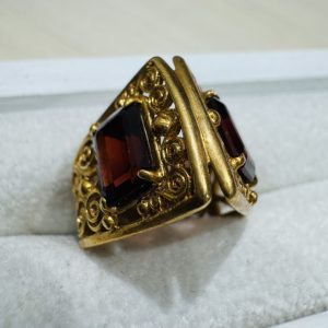 K18 18金 ガーネット付きリング 指輪