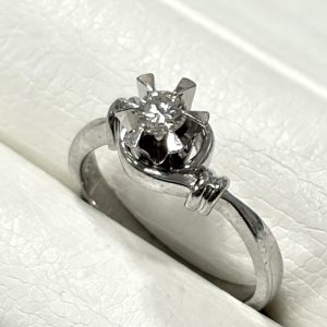 Pt900 プラチナ ダイヤモンドリング 指輪