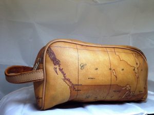 プリマクラッセのセカンドバッグ