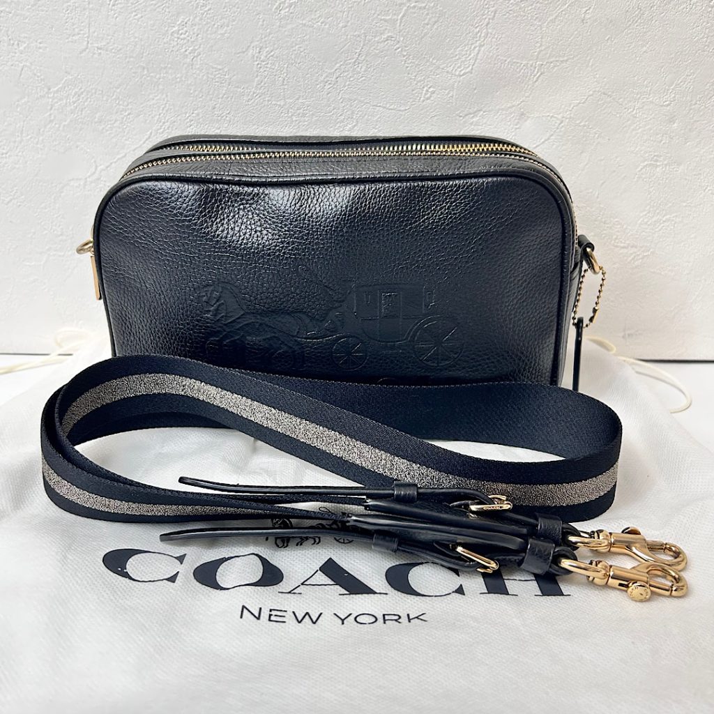 コーチショルダーバッグ